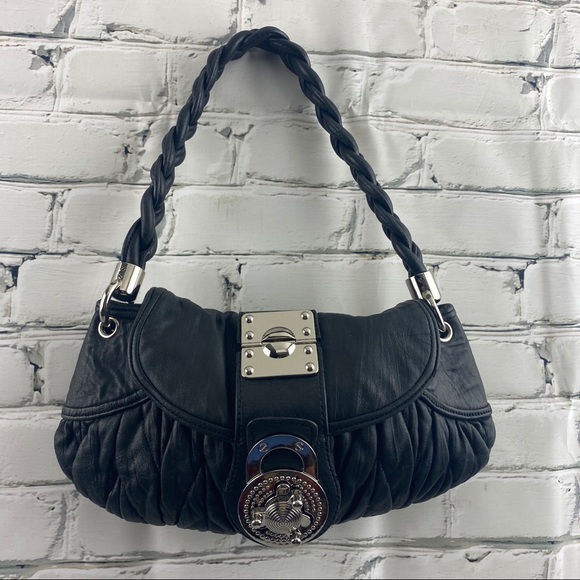 Steve Madden Handbags - Steve Madden genuine leather purse